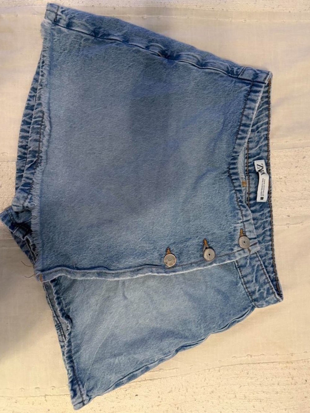 Zara Light Blue Denim Label Detail